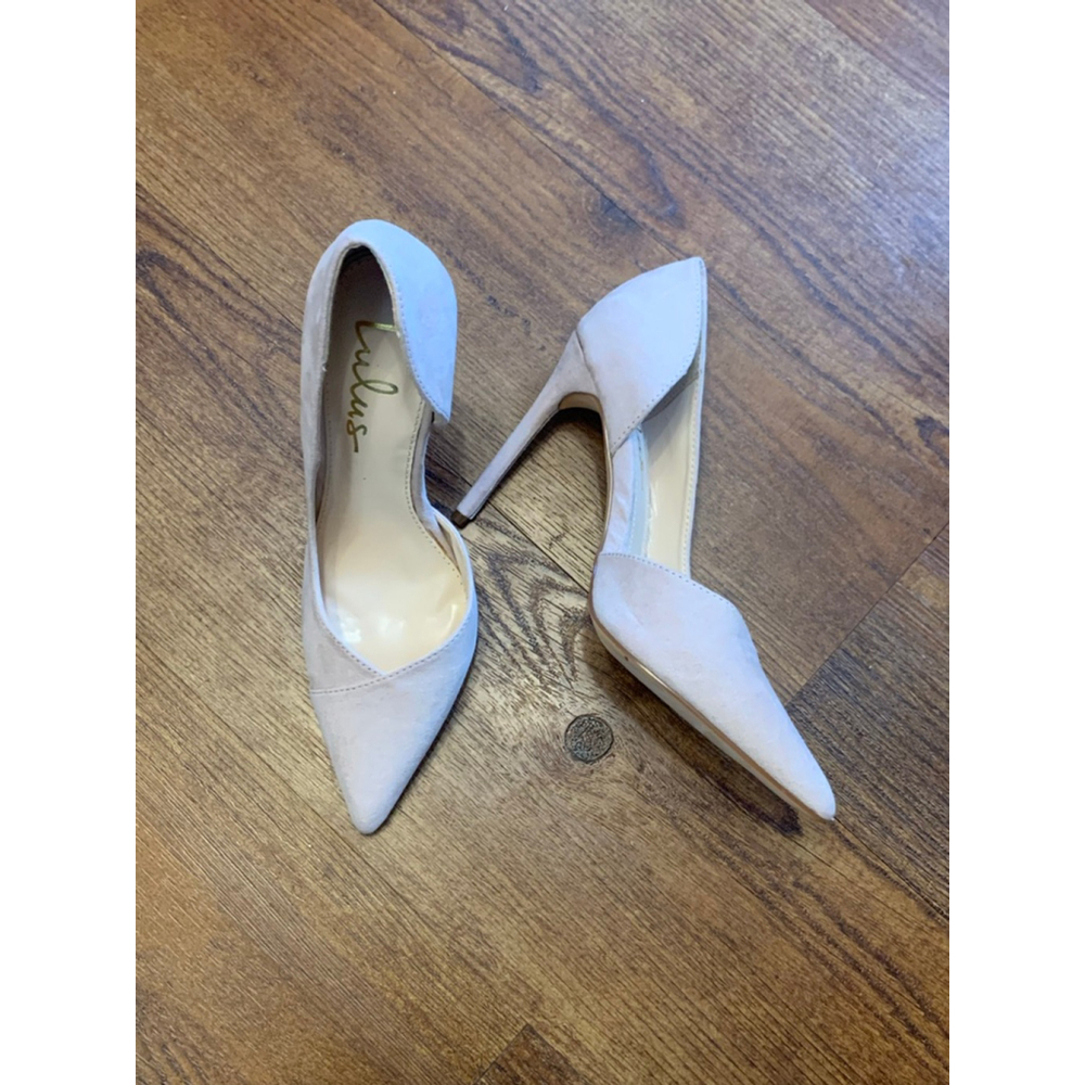 Lulus pointed-toe D’Orsay stiletto heels 6 Beige suede Satsuki model